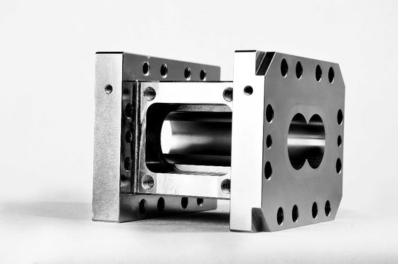 58 쌍 스크루 오픈배럴, 트윈 압출기 머신 부분 높은 견고성